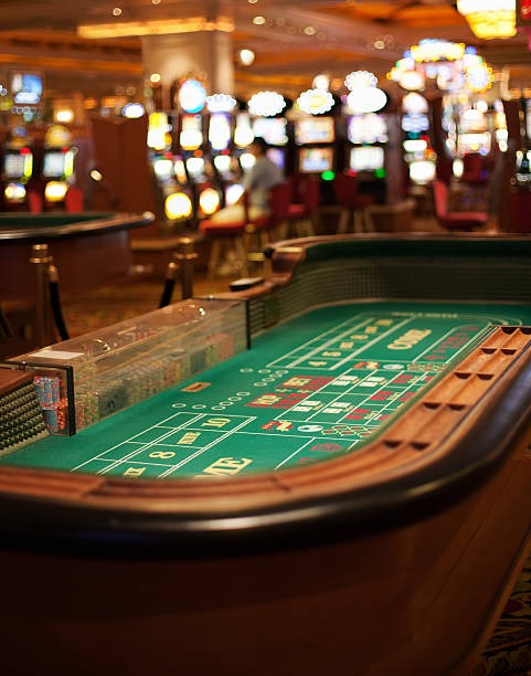Live Casino Hold'em dealer at seni108 multi-camera studio